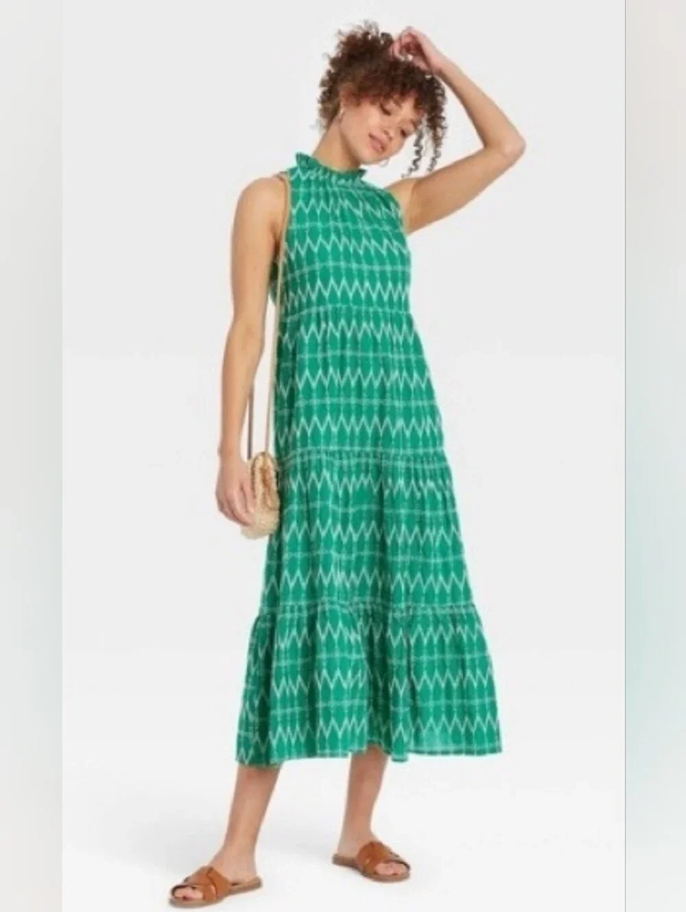Universal Thread Green Sleeveless Tiered Maxi Dress